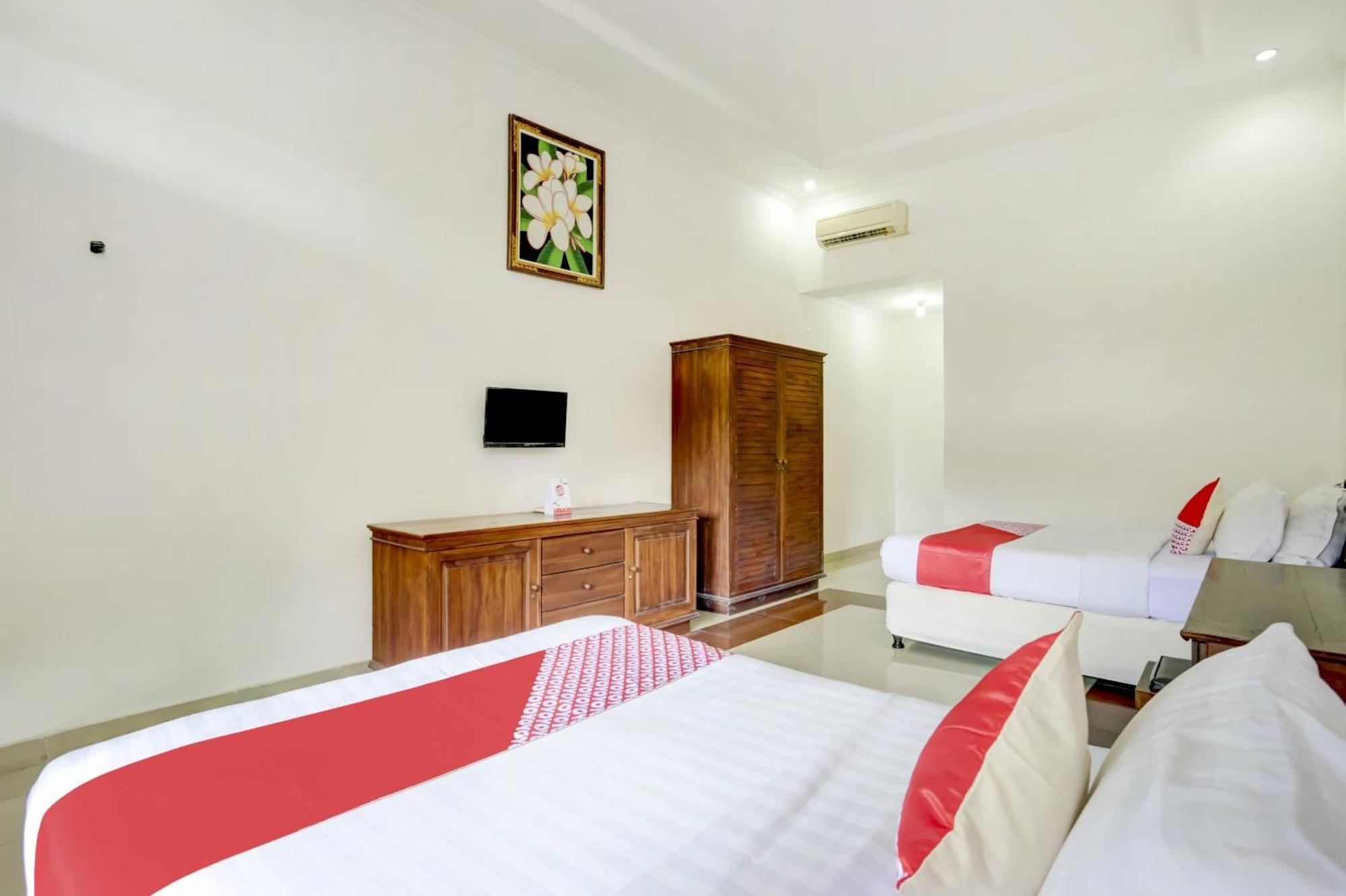 Super Oyo 3261 Hotel Ratu Denpasar  Exterior photo