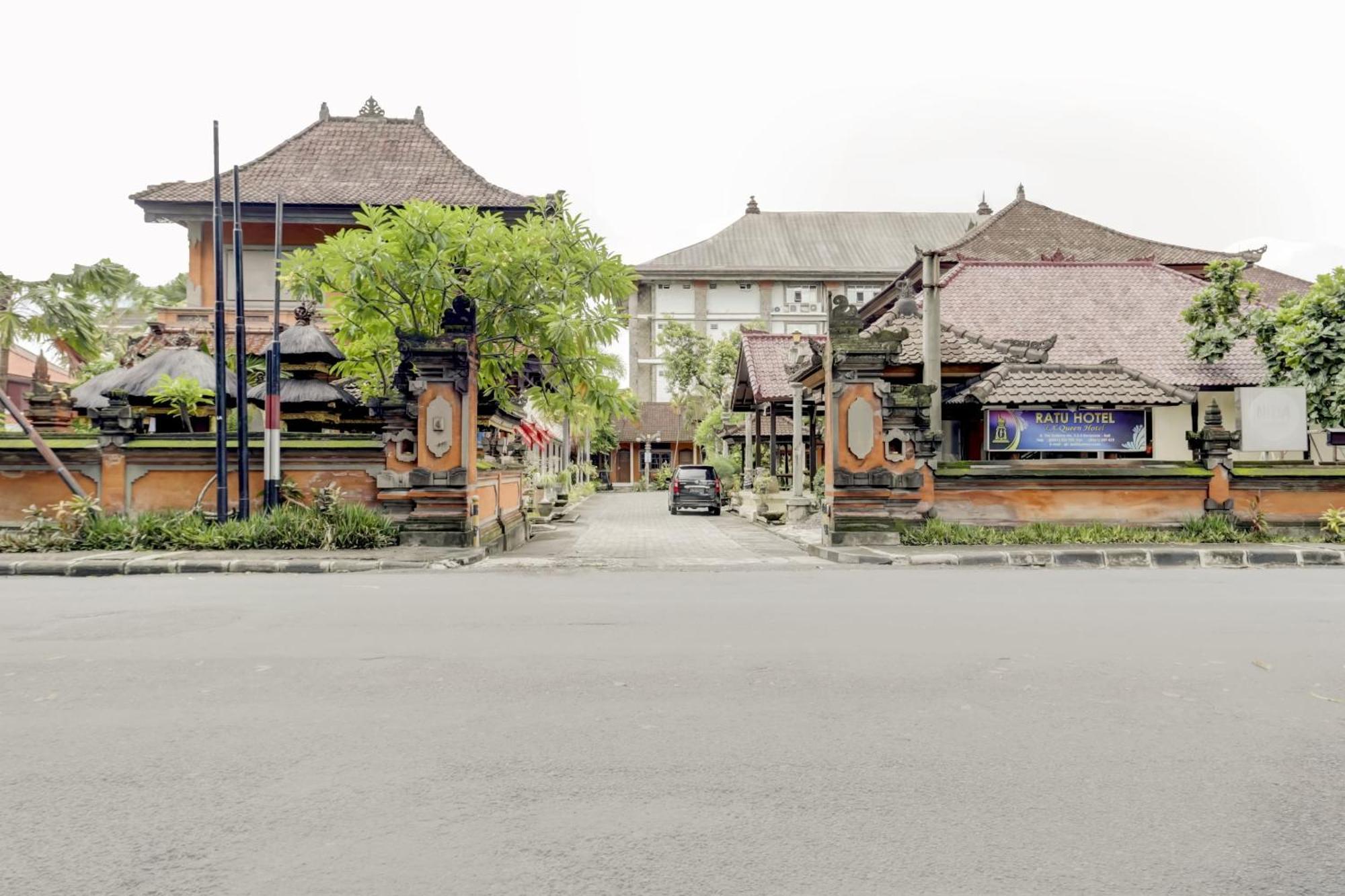 Super Oyo 3261 Hotel Ratu Denpasar  Exterior photo